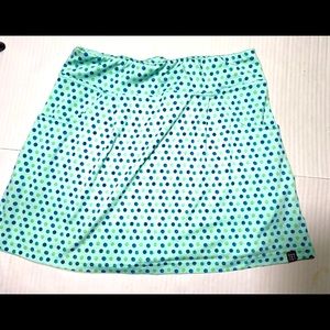 🦋🦄Title Nine Green With Polka Dots Active Skirt Size S